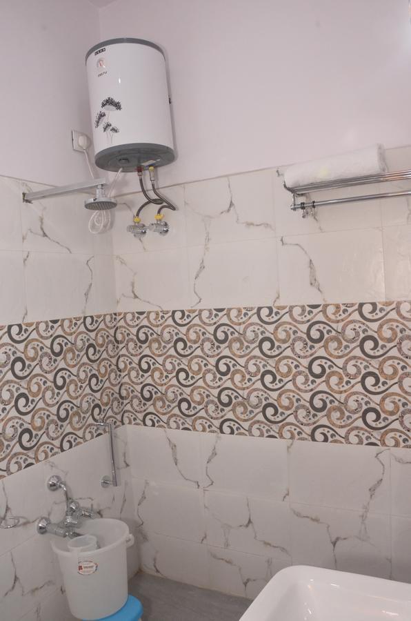 בארילי Hotel Royal Classic מראה חיצוני תמונה